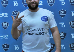 Mateusz Badowski, ukończył liceum -2011r, wychowawca W.Madej
