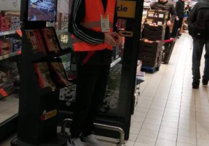 Wolontariusze zbierali żywność dla potrzebujących