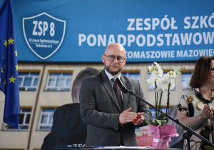 Naczelnik Wydziału Oświaty pan Łukasz Cerazy