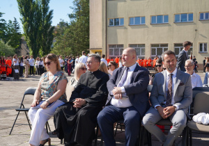 Uczestnicy uroczystoći