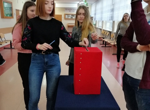 Wyniki wyborów przewodniczącego SU Wyniki wyborów przewodniczącego SU