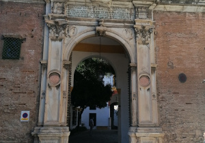 Brama wejściowa Domu Piłata w Sevilli