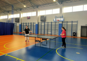 mecz tenisa stołowego pomiędzy Kingą Bojdo a Joanną Dziubek