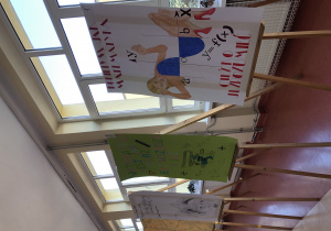 plakaty wykonane przez uczniów