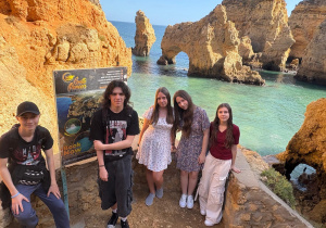 Uczniowie podczas wycieczki do Lagos