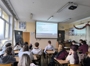 Spotkanie uczniów z przedstawicielami Wojskowego Centrum Rekrutacji w Tomaszowie Mazowieckim