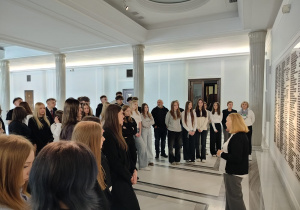 Uczniowie podczas zwiedzania