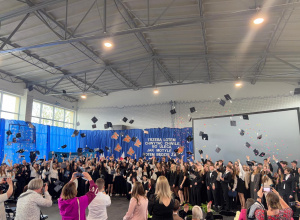 „Chwile, które zostają na zawsze – zakończenie klas maturalnych”