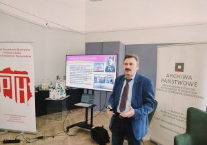 Prof.Witold Jarno podczas wykładu.
