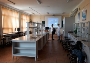 Laboratorium chemiczne 2